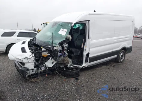 2023 Ford Transit-250 z USA, uszkodzony, nr VIN 1FTBR1C83PKB87769